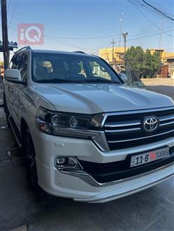 تويوتا لاندكروزر